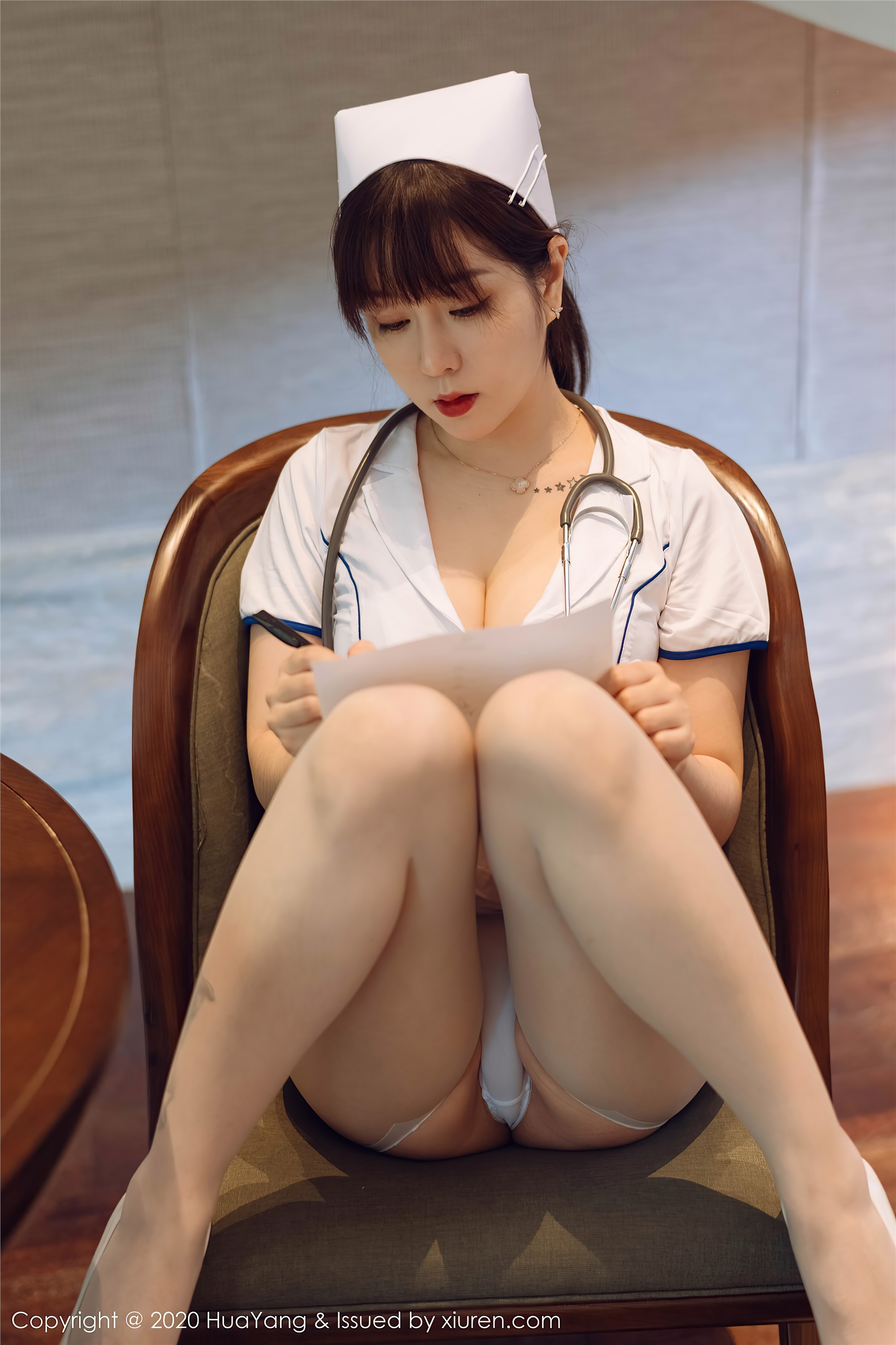 HuaYang花漾 2020.11.27 Vol.330 王雨纯